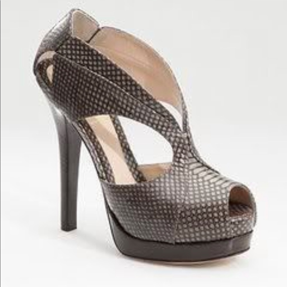 Authentic Fendi “Crazy in Love” Snakeskin Pumps